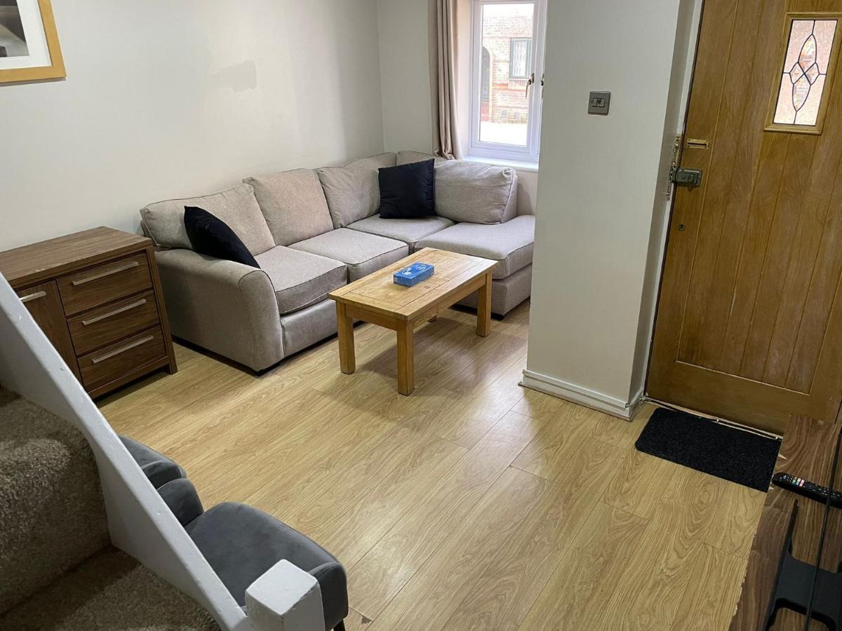 Rainbow Quays Apartment Лондон Екстериор снимка